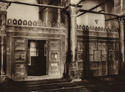 القيروان ، الصندوق الملكي في الجامع الكبير (b / w photo) بواسطة المصور الأوروبي