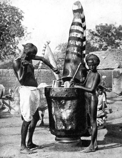 طاحونة السمسم تكريما لإلهة هندوسية ، الهند ، 1936 بواسطة إيوينج جالواي