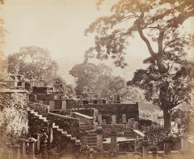 مقبرة المعبد الياباني ، شونتوجي ، ناغازاكي ، ج. 1867. بواسطة فيليس أ. بيتو