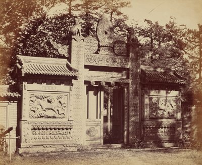 الجزء الخارجي من Tomb Depot بالقرب من Pekin ، أكتوبر ١٨٦٠ بواسطة فيليس بيتو