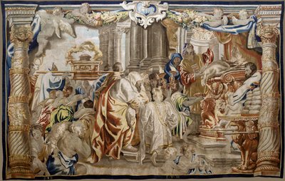 نسيج فلمنكي. سلسلة تأليه القربان المقدس. التضحية بالناموس الفسيفسائي (Sacrificio de la Ley Mosaica). نموذج كارتون تم نسخه من نسخة أصلية بواسطة روبنز. تصنيع بروكسل. صنعه فرانس فان دن هيك. منتصف القرن السابع عشر. نسيج حرير وصوف ، بواسطة المدرسة الفلمنكية