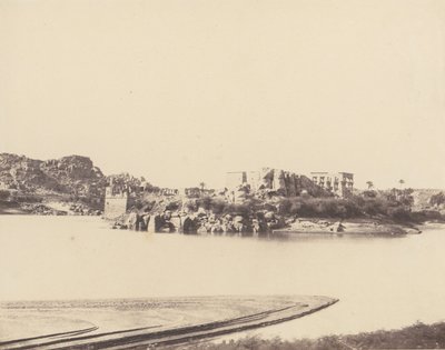 جزيرة فيل فيل ، منظر عام مأخوذ من الجنوب الشرقي عند النقطة ب ، 1851-52 ، طبع 1853-54. بواسطة فيليكس تينارد