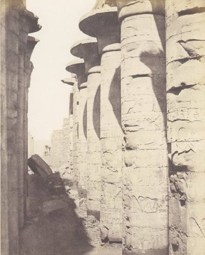الكرنك طيبة ، القصر - قاعة الأعمدة - الأعمدة المركزية شوهد من ... ، 1851-52 ، طبعت 1853-54. بواسطة فيليكس تينارد