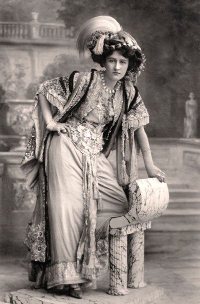 إليزابيث فيرث ، ممثلة ، 1908. بواسطة Foulsham and Banfield