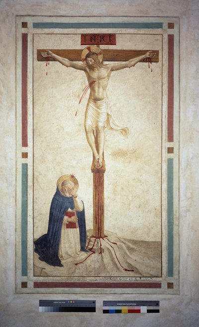 الصلب مع القديس دومينيك. نقش "INRI" على الصليب. فريسكو من قبل Guido di Pietro بواسطة فرا انجيليكو