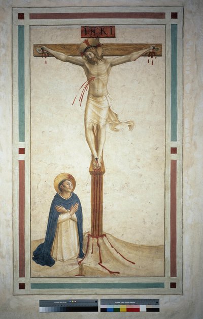 الصلب مع القديس دومينيك. نقش "INRI" على الصليب. فريسكو من قبل Guido di Pietro بواسطة فرا انجيليكو