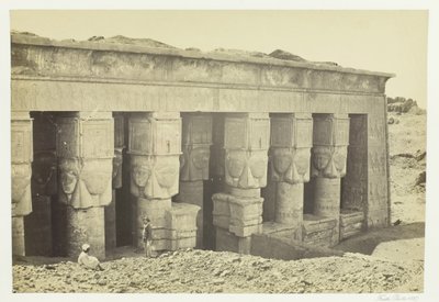 رواق معبد دندرة ، 1857. بواسطة فرانسيس فريث