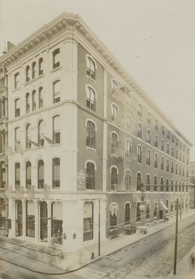 SS White Building (طباعة زلال) بواسطة فرانك هاميلتون تايلور