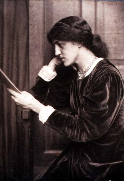 صورة شخصية لماي موريس (1862-1938) ، ابنة جين موريس بواسطة فريدريك هولير (1837-1933) بواسطة فريدريك هوليير