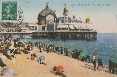 شاطئ وقصر لا جيت ، نيس. أُرسلت البطاقة البريدية عام 1913. بواسطة مصور فرنسي