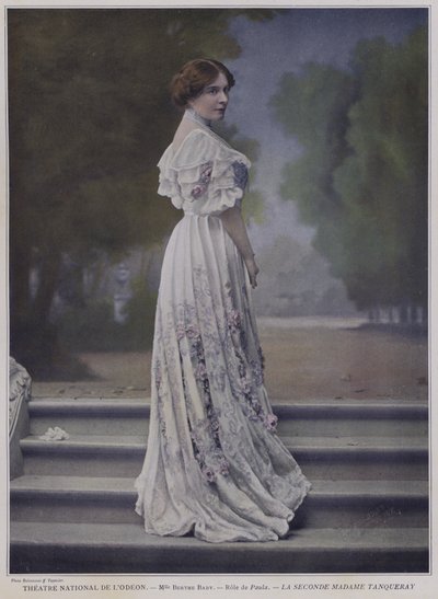 Berthe Bady مثل بولا في السيدة الثانية Tanqueray (صورة ملونة) بواسطة French Photographer