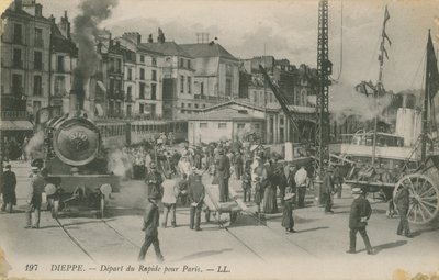 رحيل باريس صريحة من دييب. أُرسلت البطاقة البريدية عام 1913. بواسطة مصور فرنسي