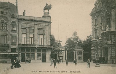 مدخل حديقة الحيوان في أنفيرس. أُرسلت البطاقة البريدية عام 1913. بواسطة مصور فرنسي