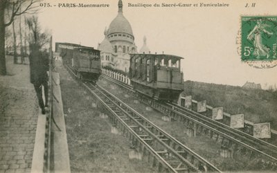 سكة حديد معلقة حتى مونتمارتر إلى Sacre-Coeur في باريس. أُرسلت البطاقة البريدية عام 1913. بواسطة مصور فرنسي
