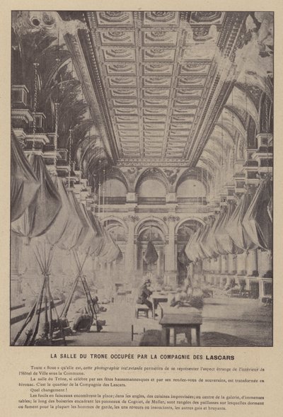 كومونة باريس ، La Salle Du Trone تحتلها La Compagnie Des Lascars (b / w photo) بواسطة مصور فرنسي