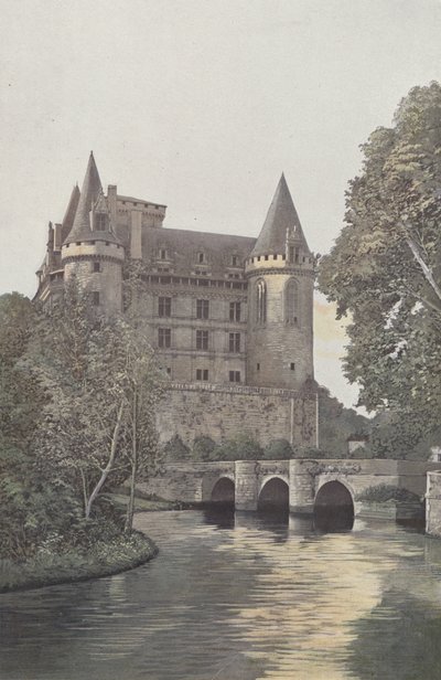 La Rochefoucauld ، شاتو ، منظر مأخوذ من ضفاف Tardoire بواسطة مصور فرنسي