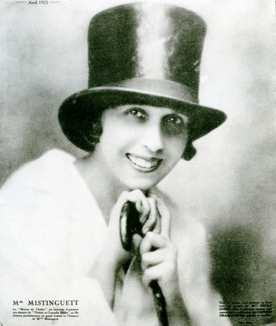 Mistinguett بواسطة مصور فرنسي
