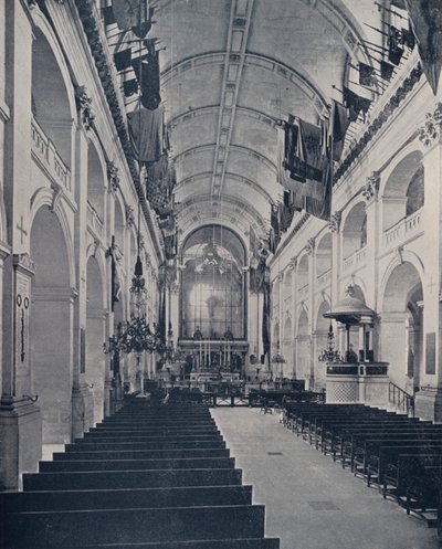 باريس: قاعة سمعية لكنيسة Invalides (b / w photo) بواسطة مصور فرنسي