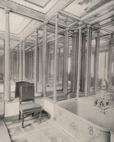باريس: Bath-Room ، مبنى السفارة الألمانية (b / w photo) بواسطة مصور فرنسي