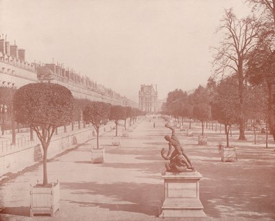 باريس: The Orangerie، Tuileries Garden (b / w photo) بواسطة مصور فرنسي
