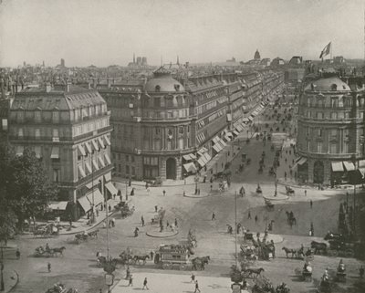 باريس: منظر شارع Avenue de l