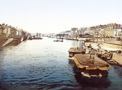 قوارب متعة على لوار في نانت ، حانة. 1890-1900 بواسطة مصور فرنسي