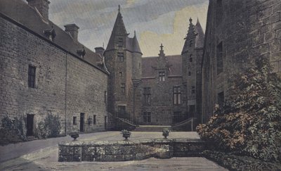 Ploubezre ، Chateau de Kergrist ، فرقة في محكمة الشرف بواسطة مصور فرنسي
