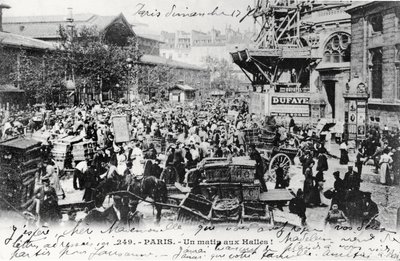 بطاقة بريدية من Les Halles ، باريس ، قبل عام 1914 بواسطة مصور فرنسي