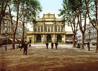 المسرح البلدي في بيزييه ، فرنسا ، 1890-1900 بواسطة مصور فرنسي