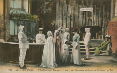 الينابيع الحرارية ، لو مونت دور ، فرنسا. أُرسلت البطاقة البريدية عام 1913. بواسطة مصور فرنسي