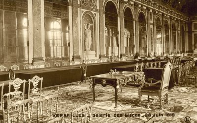 فرساي ، جاليري دي جلاس ، 28 يونيو 1919 بواسطة مصور فرنسي