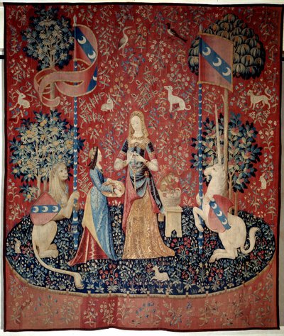Curtain of the Lady to the Unicorn (Lady to the Unicorn): allegory of smell. A young woman holding a crown of carnations, surrounded by a lion, a unicorn, a monkey, rabbits. Wool and silk tapestry made between 1484 and 1500. From the Chateau de Boussac, Cr بواسطة المدرسة الفرنسية