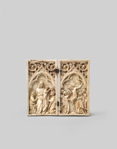 Diptych من سانت لويس توج بالمسيح والصلب ، الجبهة ، القرن الرابع عشر بواسطة المدرسة الفرنسية