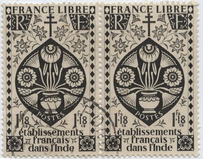 مؤسسات فرنسية في الهند - فرنسا ليبر وصليب لورين - ختم 1942 بواسطة المدرسة الفرنسية