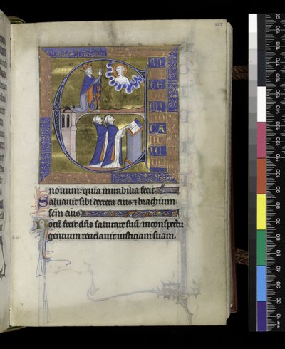 MS 300 f.107r, David prays to God (above), two clerics (below), from the Psalter and Hours of Isabella of France, Paris, c.1265-70 (pen & ink and tempera on parchment) بواسطة المدرسة الفرنسية