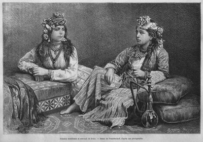 مسلمات صيدا من سوريا اليوم. رحلات إلى فينيسيا ولبنان وجودي. 1875-1880 من لويس تشارلز إميل لورت ، 1884 (النقش وزن الجسم) بواسطة المدرسة الفرنسية