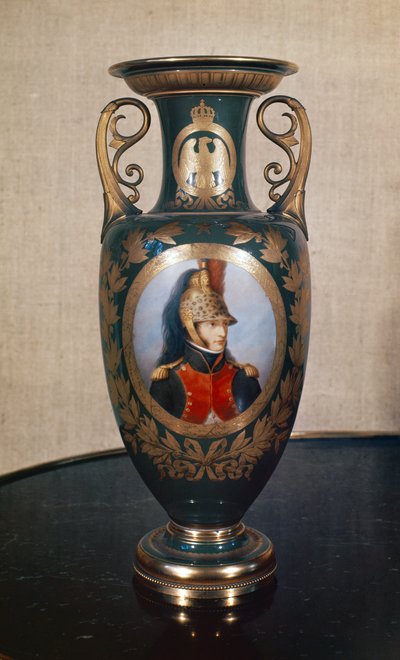 إناء سيفرس يصور لويس بونابرت (1778-1846) (بورسلين) بواسطة المدرسة الفرنسية