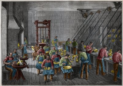 ورشة الفضيات في فرنسا في القرن التاسع عشر. نقش من عام 1885 في "" Les Arts et metiers Illustres "" لأدولف بيتارد. بواسطة المدرسة الفرنسية