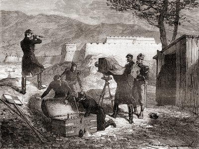 استخدام التصوير الفوتوغرافي من قبل الجيش الفرنسي خلال القرن التاسع عشر ، من Les Merveilles de la Science ، تم نشره عام 1870 بواسطة المدرسة الفرنسية