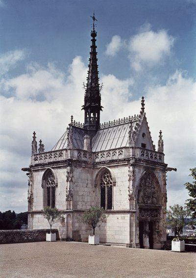 منظر ل Chapelle Saint-Hubert of Chateau Amboise ، انتهى في عام 1493 بواسطة المدرسة الفرنسية