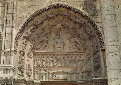 منظر لطبل طبقي يصور مادونا وطفلها ، الباب الجنوبي للبوابة الملكية ، c.1145-50 بواسطة المدرسة الفرنسية