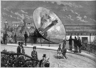 المعرض العالمي 1878 في باريس: الفرن الشمسي الذي اخترعه أوغستين موشوت (1823-1912). نقش في "" Le Monde Illustré "" رقم 1125 بتاريخ 19 أكتوبر 1878. بواسطة المدرسة الفرنسية