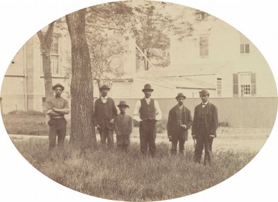 صورة جماعية [ظهر] ، ج. 1862-1864. بواسطة جورج ك. وارن