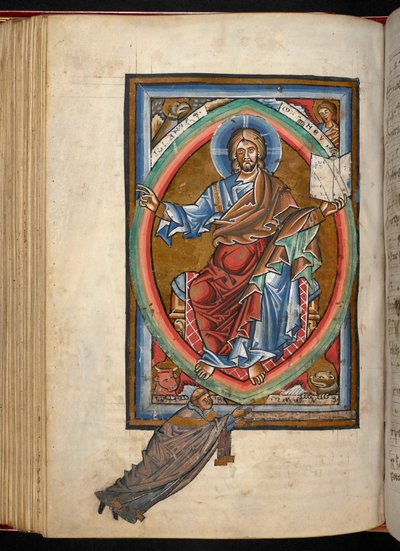 Arundel 156 ، f.99v ، المسيح يجلس في جلالته داخل هاندورلا ، محاطًا بأربعة رموز للإنجيليين ، من `` التدريجي ، والتسلعي ، والسراري 