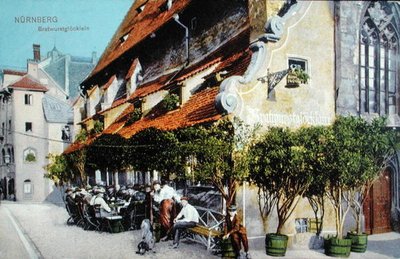 بطاقة بريدية تصور مطعم Bratwurstglocklein في نورنبرغ ، قبل عام 1914 (صورة ملونة) بواسطة المدرسة الألمانية