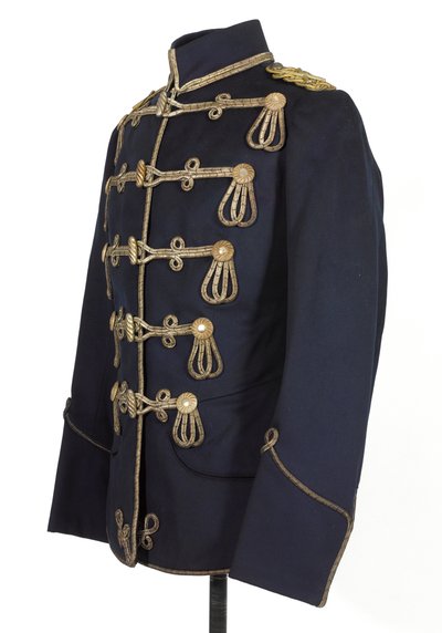 Tunic, HRH The Duke of Connaught, 3rd von Zieten Hussars, German Army, pre-1914 (tunic) بواسطة المدرسة الألمانية