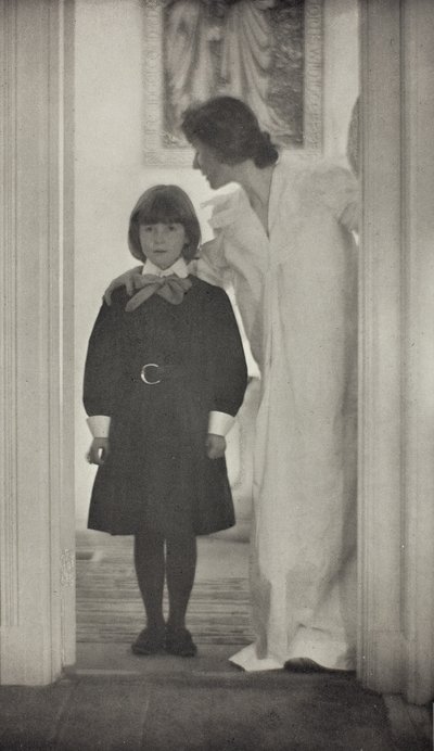 مبارك انت بين النساء بواسطة Gertrude Käsebier