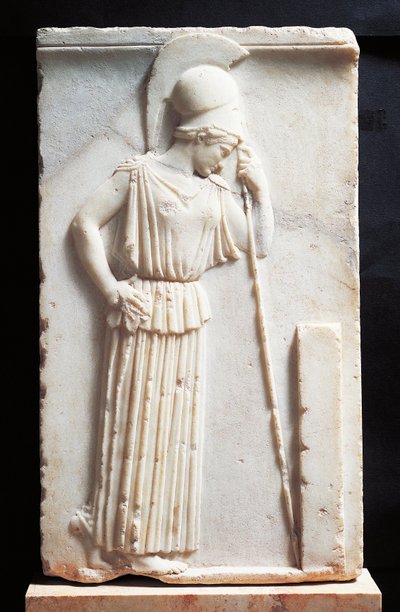 Bas-relief depicting mourning Athena standing in front of a stele بواسطة اليونانية