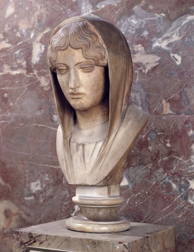 رأس امرأة تعرف باسم Aspasia of Miletos (رخام) بواسطة اليونانية