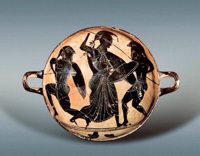 حرب طروادة: آلهة أثينا تكافح بين هيكتور وأخيل. القرن السادس قبل الميلاد. Kylix (كوب الشرب) له أشكال سوداء في السيراميك ، المتحف الأثري في كاتالونيا ، برشلونة. بواسطة اليونانية
